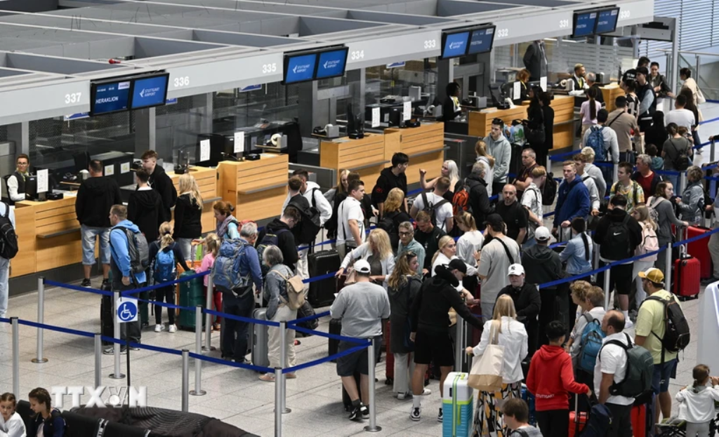 IATA: Lượng khách hàng không toàn cầu tăng gấp đôi trong 20 năm tới